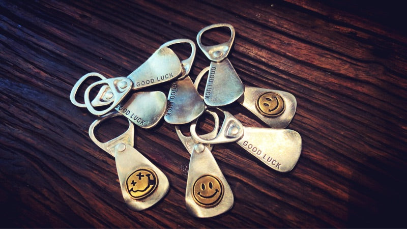 Smiling face Cans pull ring pendant sterling silver